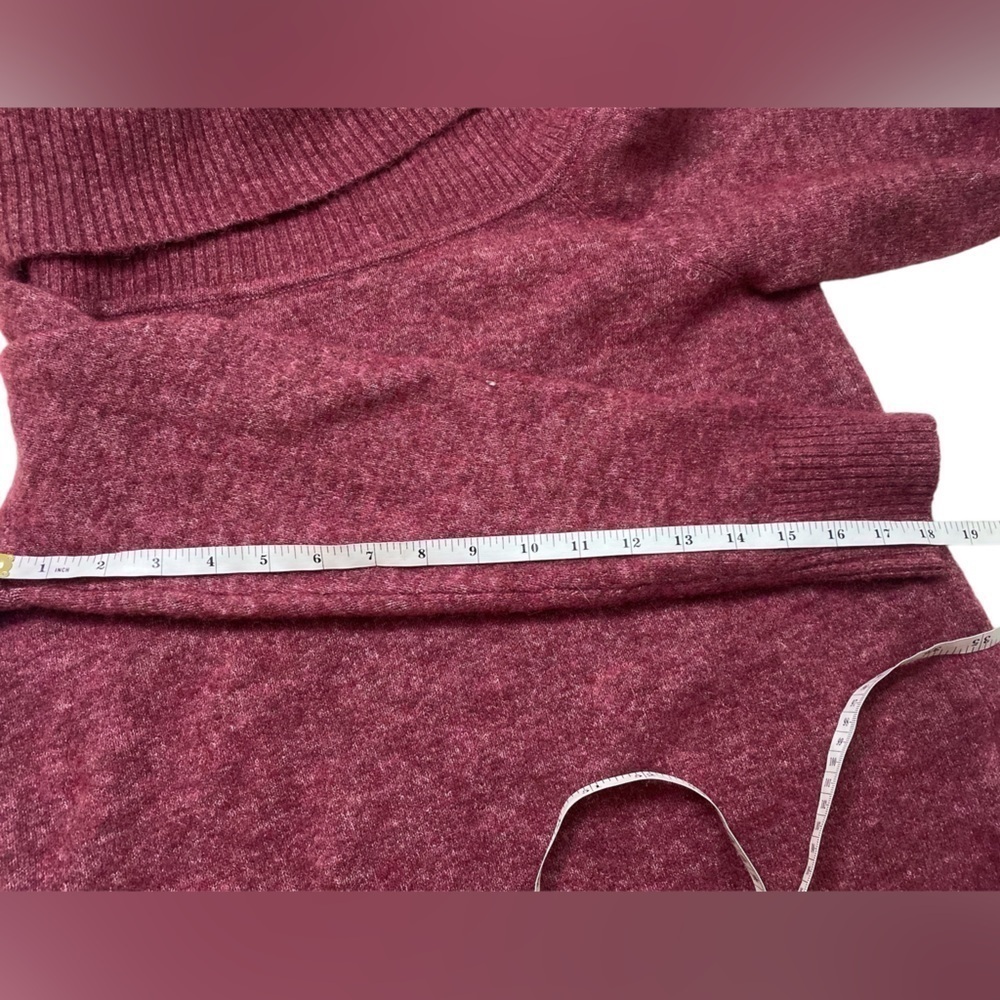 Aritiza Wilfred - Faretta Sweater - Picture 8 of 10